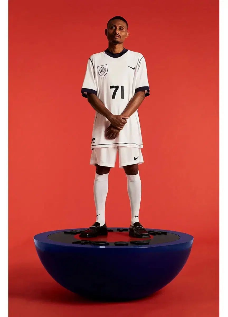 マーティン・ローズ NIKE リバーシブル イングランド フットボール