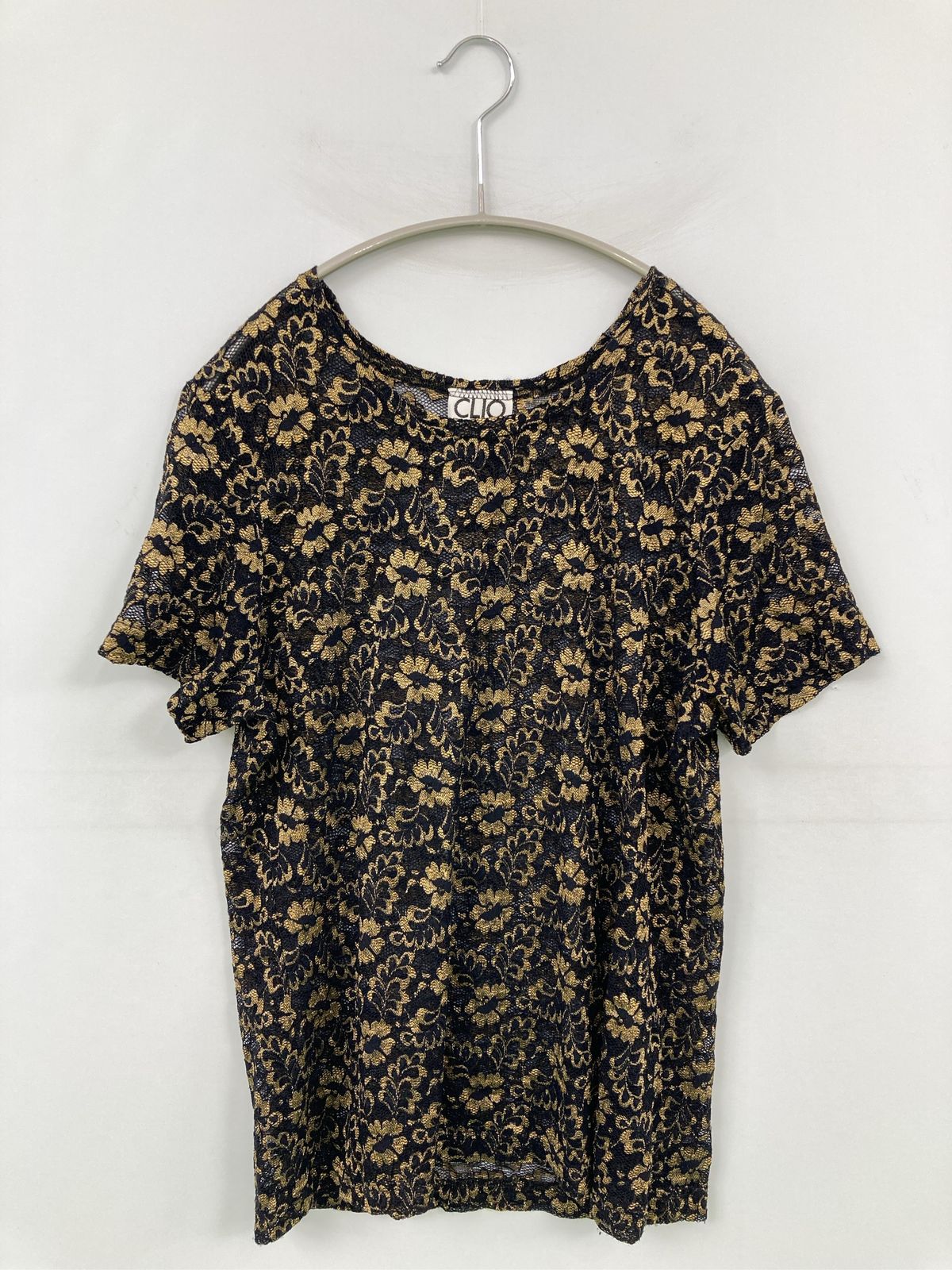 CLIO Tシャツ/カットソー LRG ブラック 花柄・ボタニカル柄 ミドル丈 半袖 クルーネック(丸首) レディース