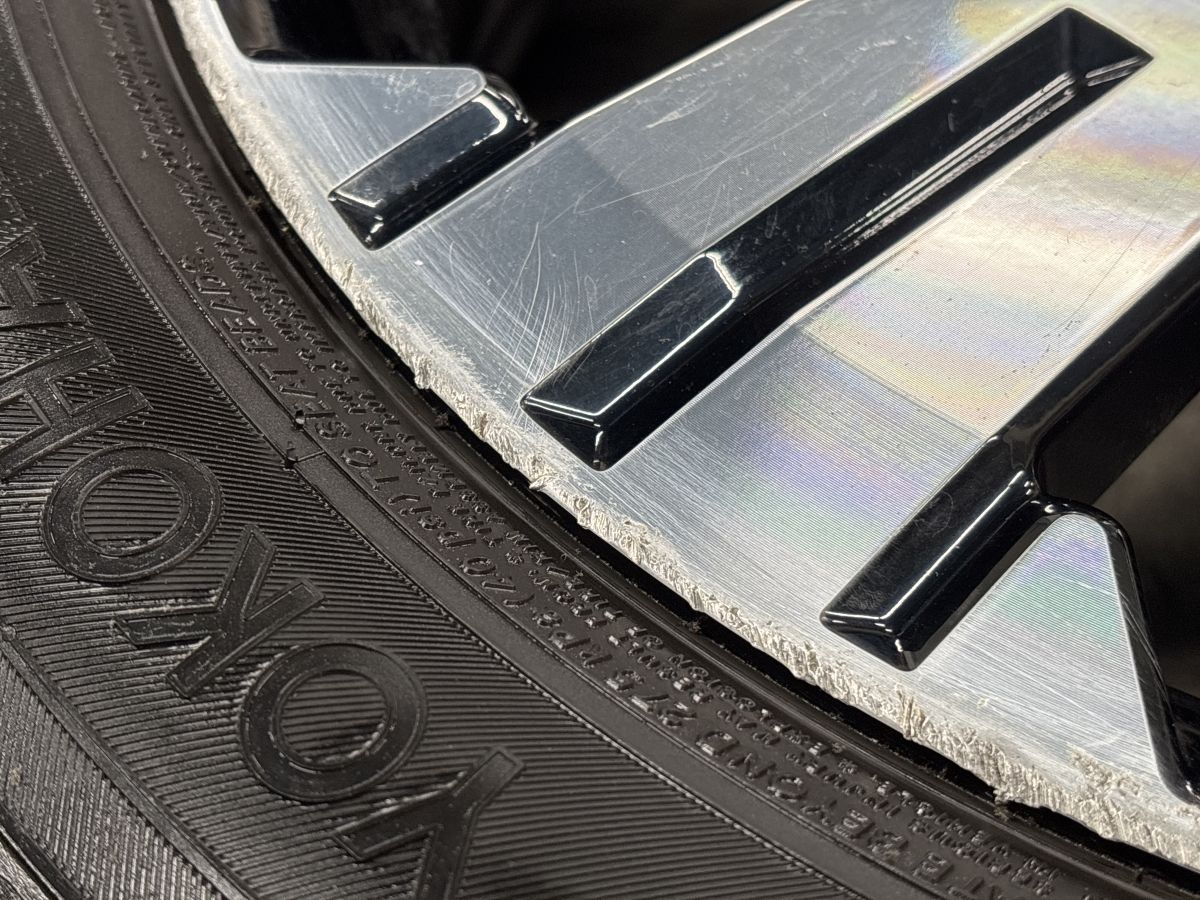交換用に】ミツビシ デリカD:5 純正 18in 7J +38 PCD114.3 ヨコハマ