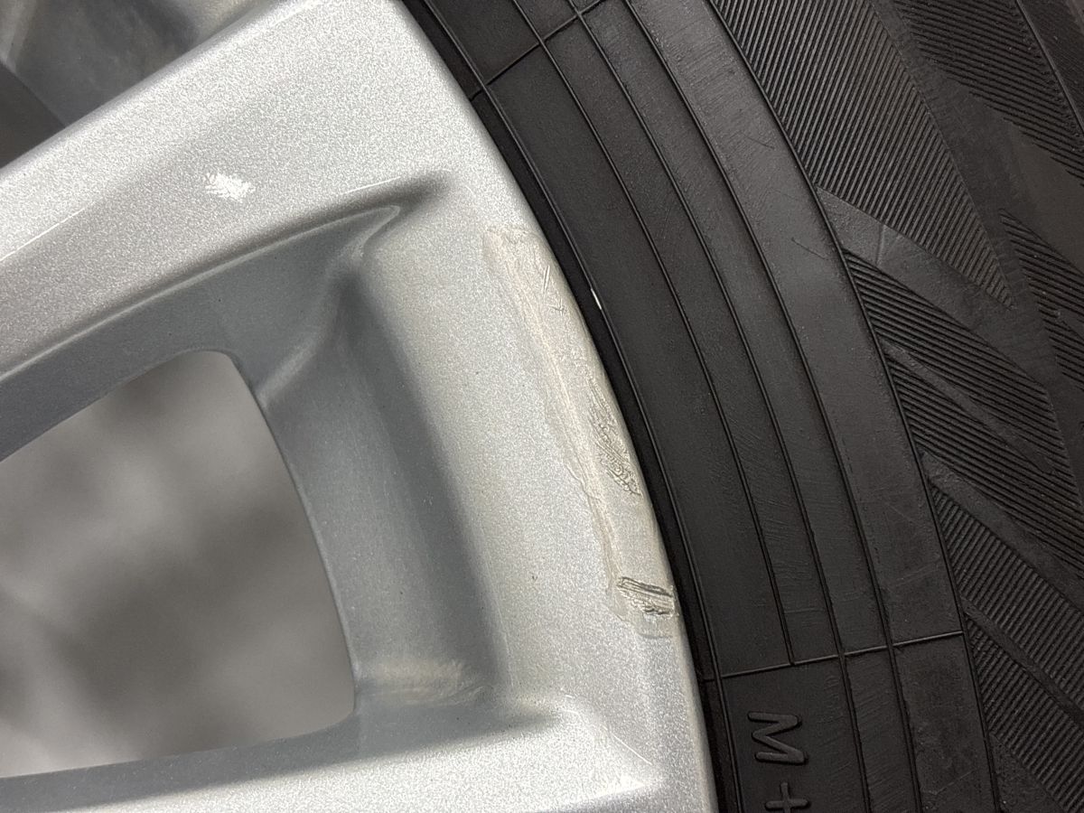 純正品】トヨタ 210 クラウン ロイヤル 純正 16in 7J +40 PCD114.3 