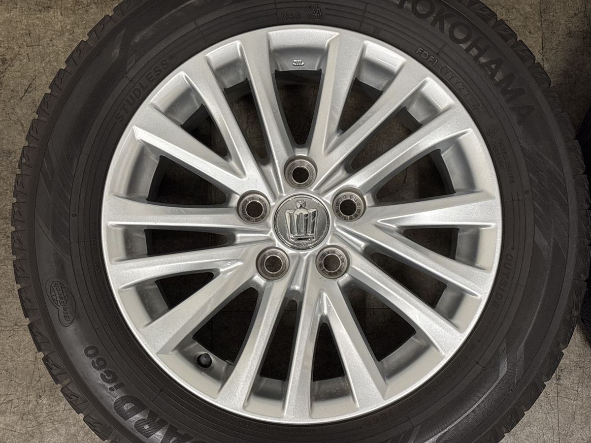 純正品】トヨタ 210 クラウン ロイヤル 純正 16in 7J +40 PCD114.3