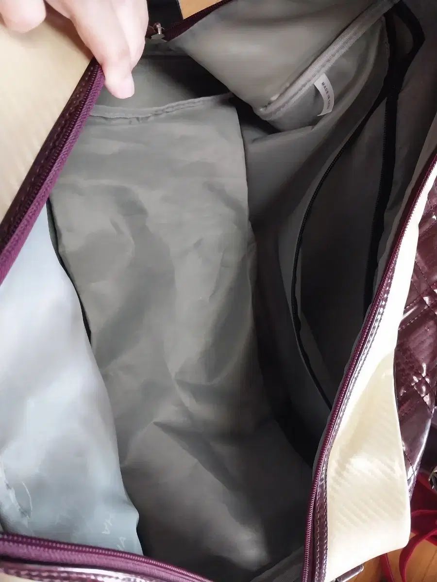 アガタ ボストンバッグ スポーツ・旅行カバン