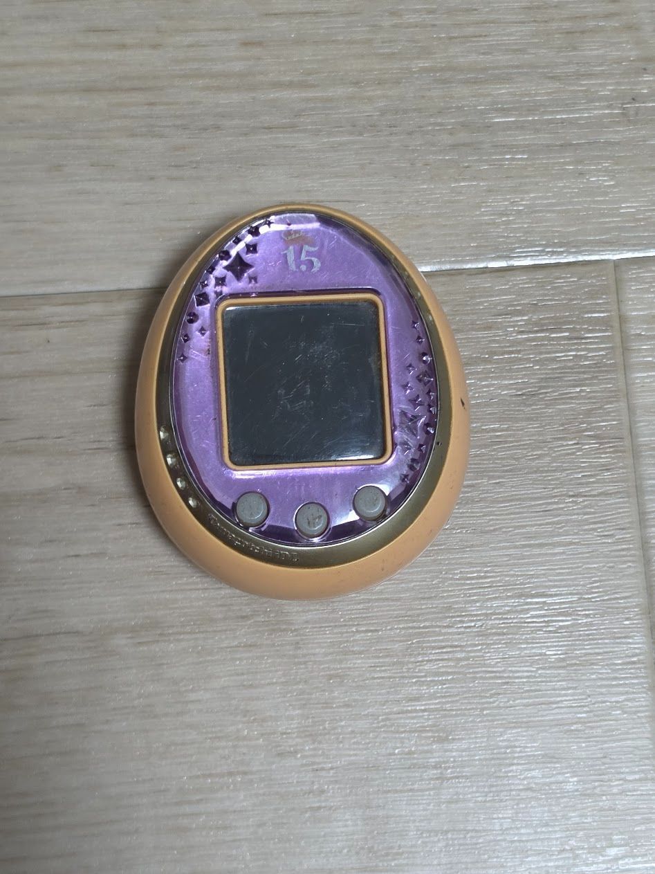 たまごっち　Tamagotchi iD L 15th Anniversary ver. ロイヤルパープル
