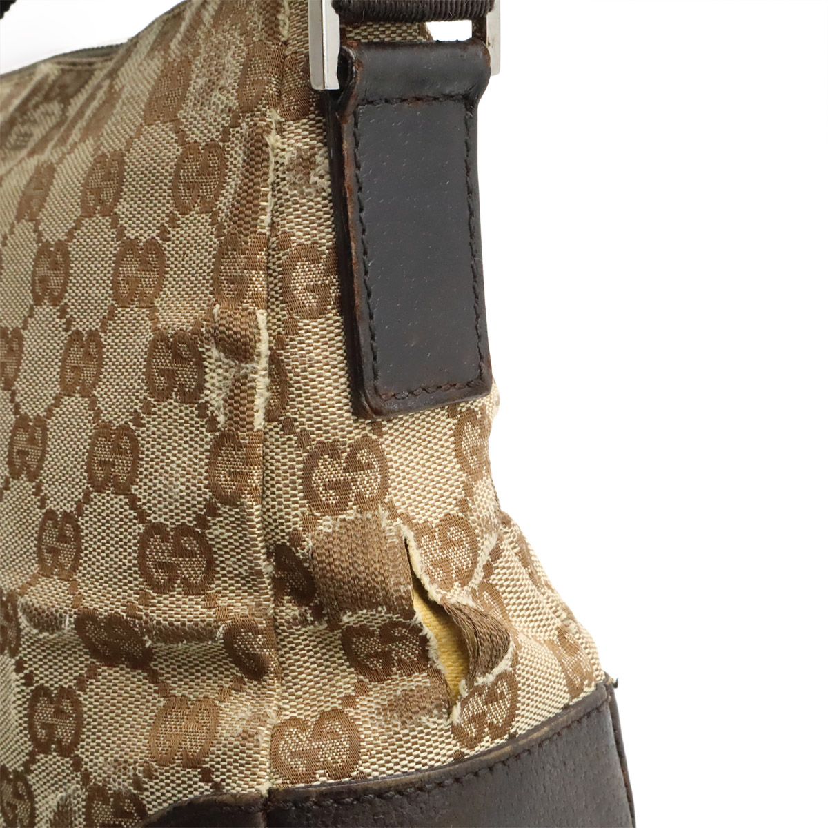 GUCCI グッチ GGキャンバス ショルダーバッグ メッセンジャーバッグ