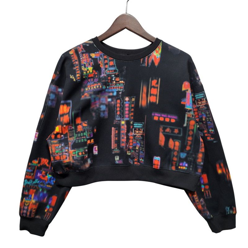 【中古品】 VIVIENNE TAM ヴィヴィアンタム HONG KONG NEON PRINT SWEAT 13275960 香港ネオンプリント スウェット 長袖 【168-260623-as-08-izu】
