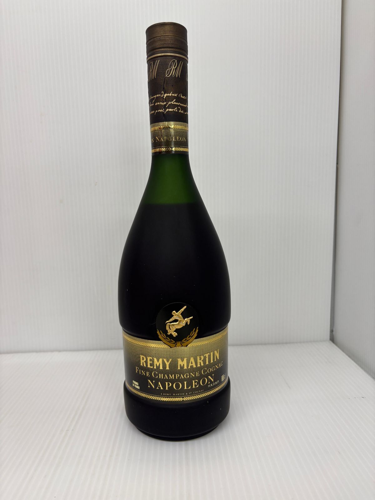 未開栓 古酒 REMY MARTIN レミーマルタン ナポレオン 1000ml 40％ 箱付 黒ボトル コニャック■