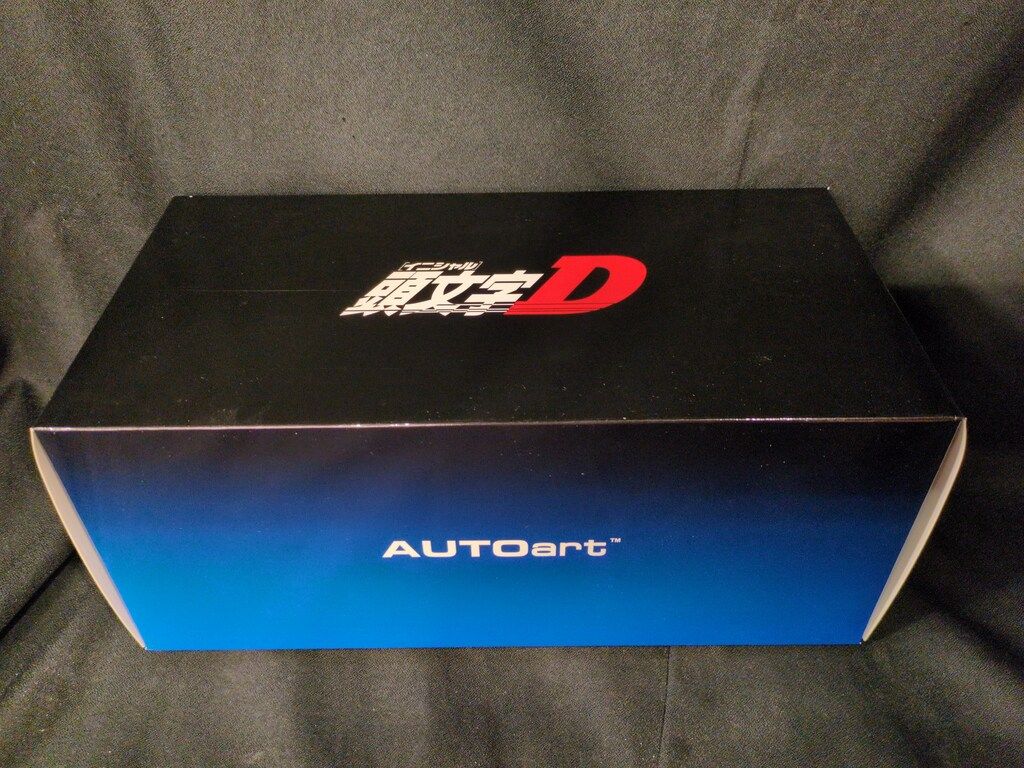 AUTOart 1/18 トヨタ スプリンター トレノ (AE86) `プロジェクトD` ファイナルバージョン 78799