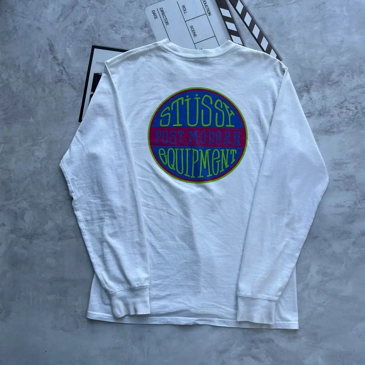 STUSSY ポストモダンEQUIPMENT ロングスリーブ Tシャツ 白