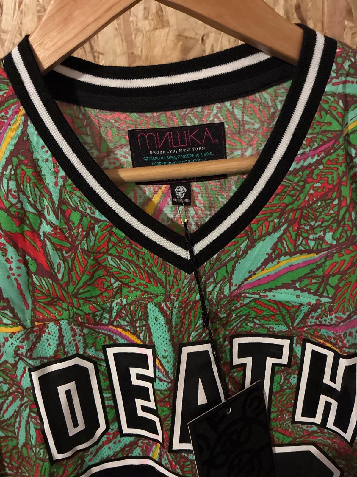 新品】MISHKA DEATH 78 総柄メッシュゲームシャツ Vネック Mサイズ