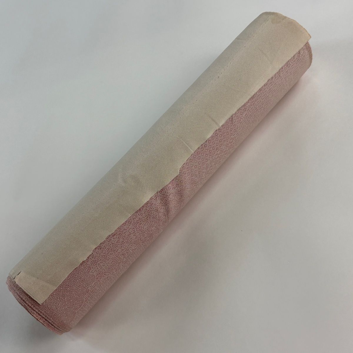 反物 秀品 江戸小紋 雲文 花菱 ピンク 正絹 【中古】 反物 秀品 江戸小紋 雲文 花菱 ピンク 正絹 【中古】