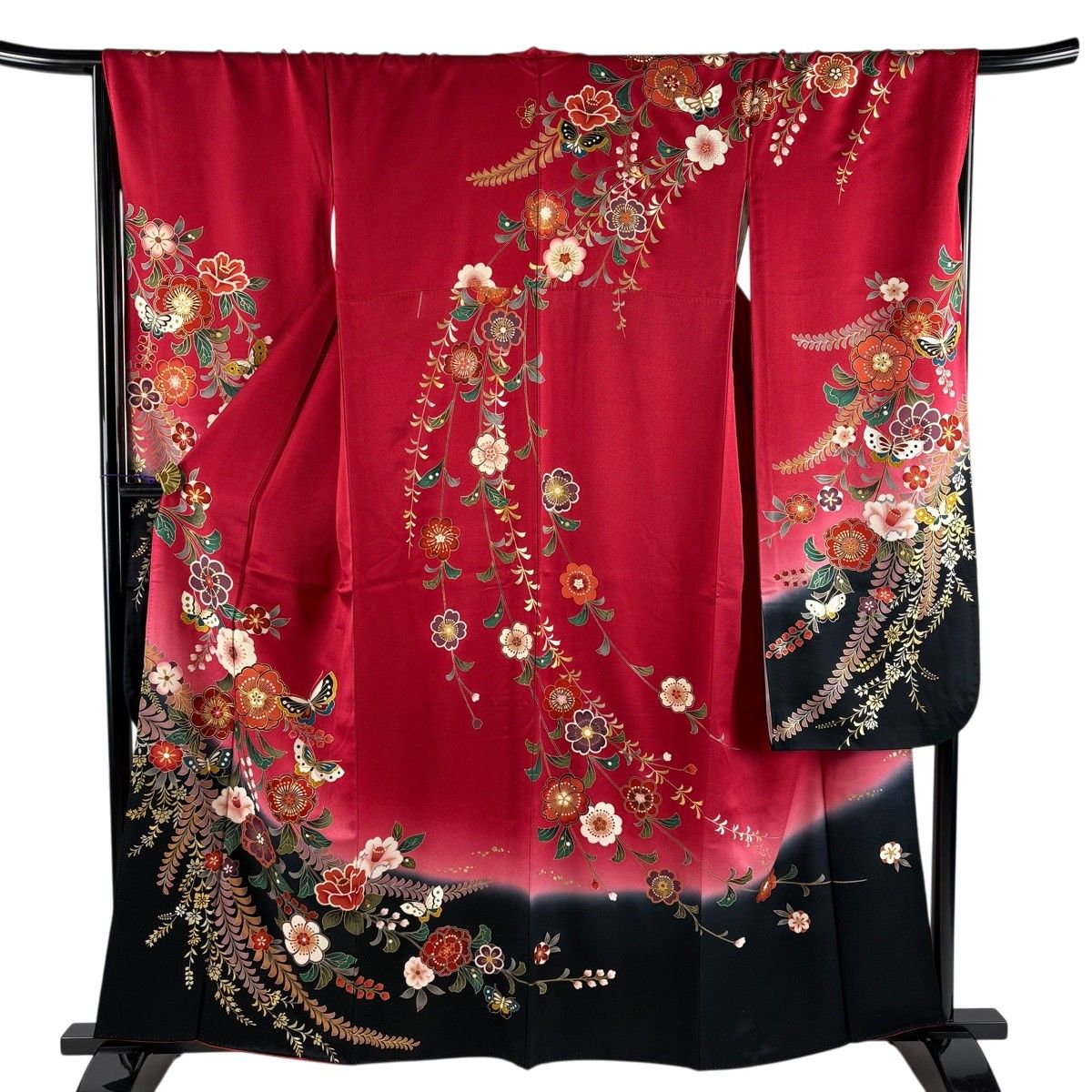 振袖 身丈160cm 裄丈67.5cm L 袷 蝶 草花 金糸 金銀彩 赤 正絹 秀品 【中古】