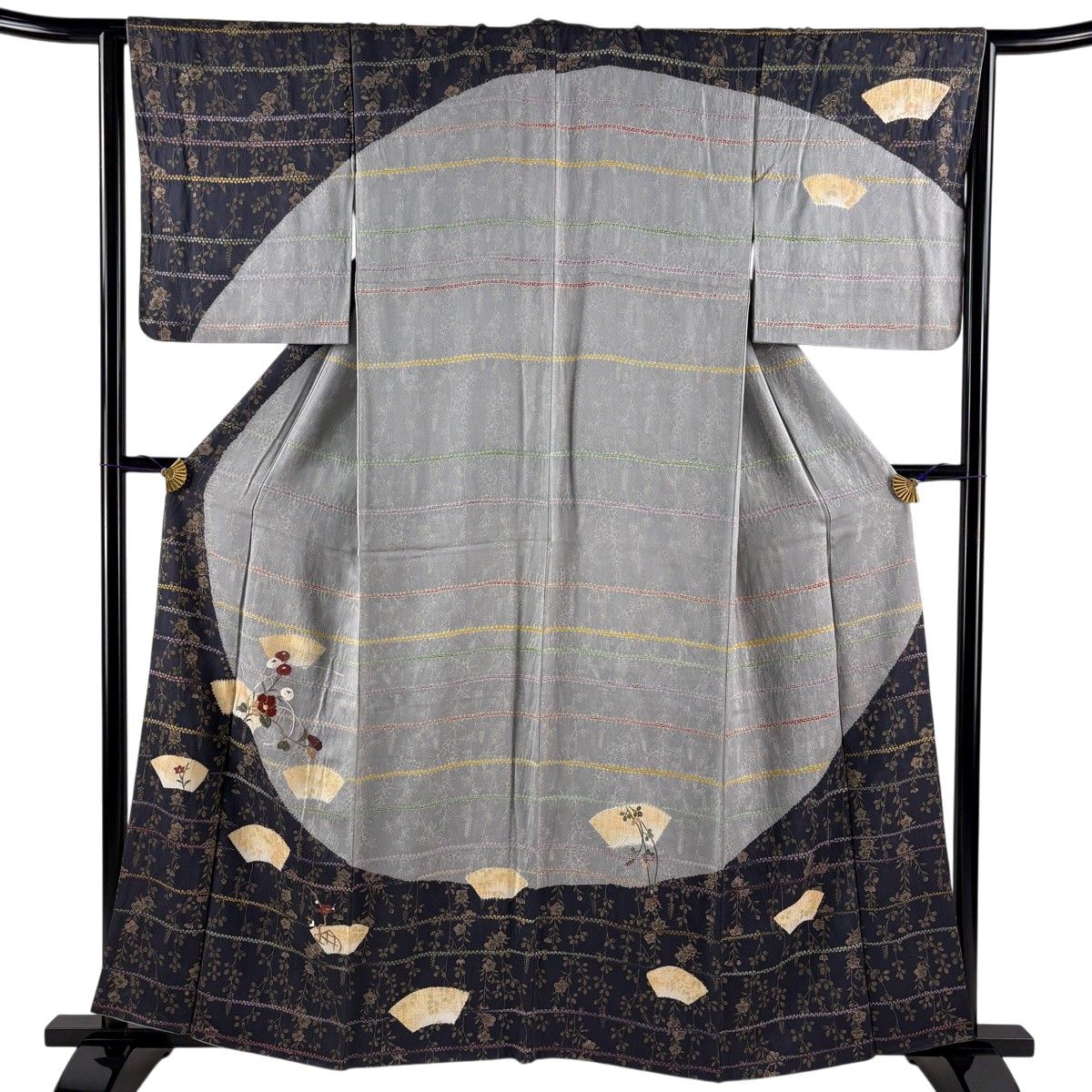 美品】 訪問着 身丈158cm 裄丈64cm M 袷 扇面 椿 刺繍 絞り 灰色 正絹