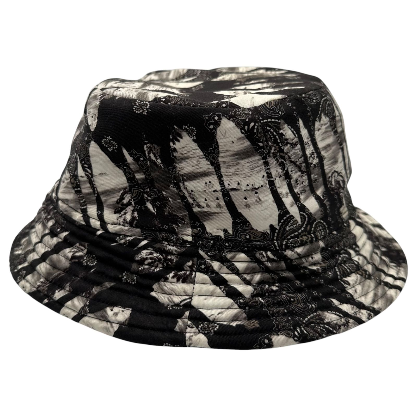 AMIRI(アミリ) BANDANA REVERSIBLE BUCKET HAT バンダナ リバーシブル