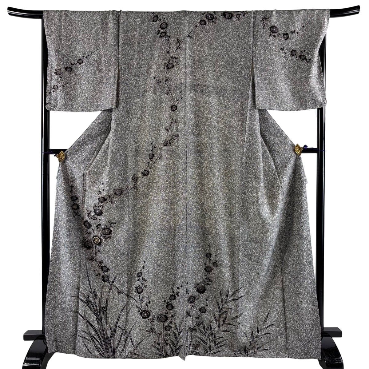 【美品】 訪問着 身丈168.5cm 裄丈69cm L 袷 枝梅 草花 刺繍 箔 黒灰 正絹 秀品 【中古】