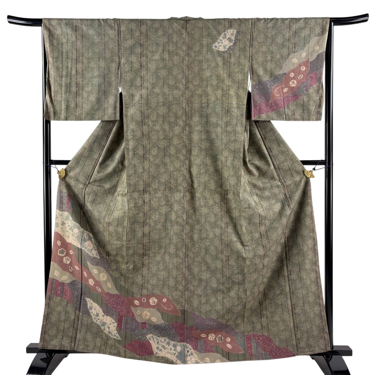 【美品】 訪問着 身丈163.5cm 裄丈66cm M 袷 紬地 草花 縞 絞り 灰緑 正絹 秀品 【中古】
