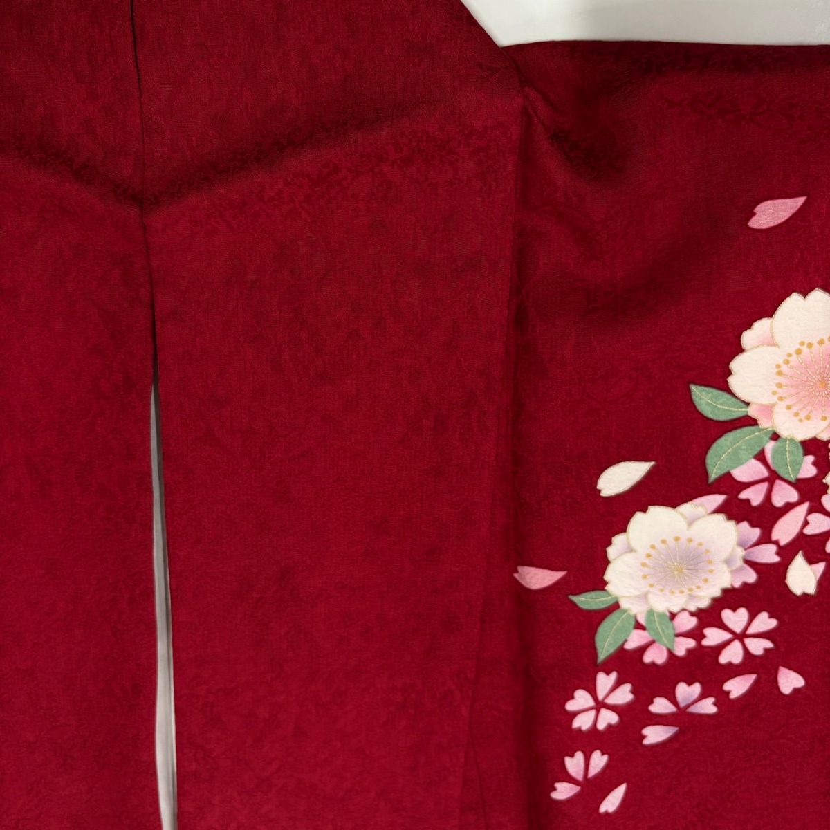 振袖 身丈166cm 裄丈70cm L 袷 桜 有職文様 箔 金銀彩 赤 正絹 秀品 