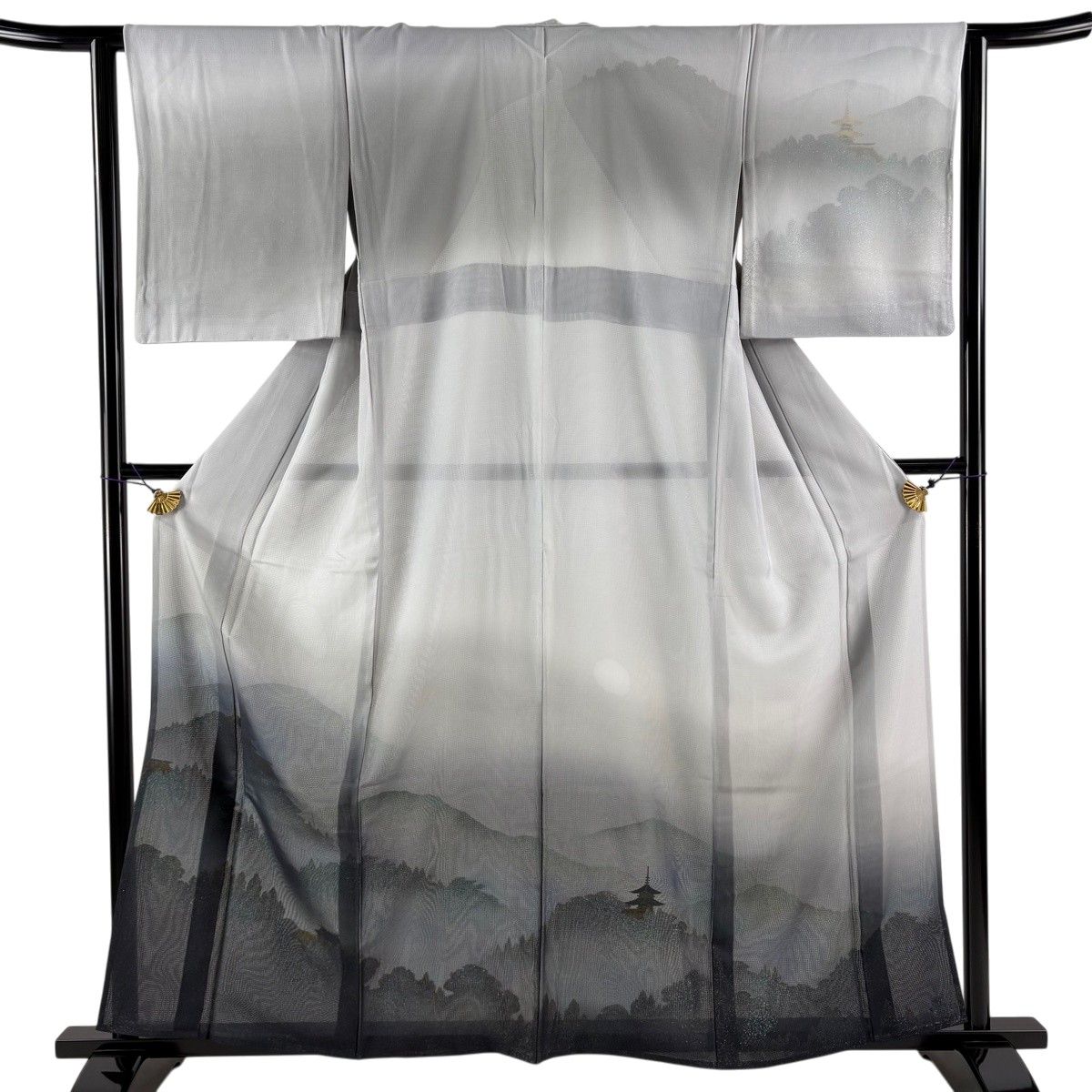 【美品】 訪問着 身丈160.5cm 裄丈62.5cm S 紗絽袷 風景 建物 金彩 ラメ 灰色 正絹 秀品 【中古】