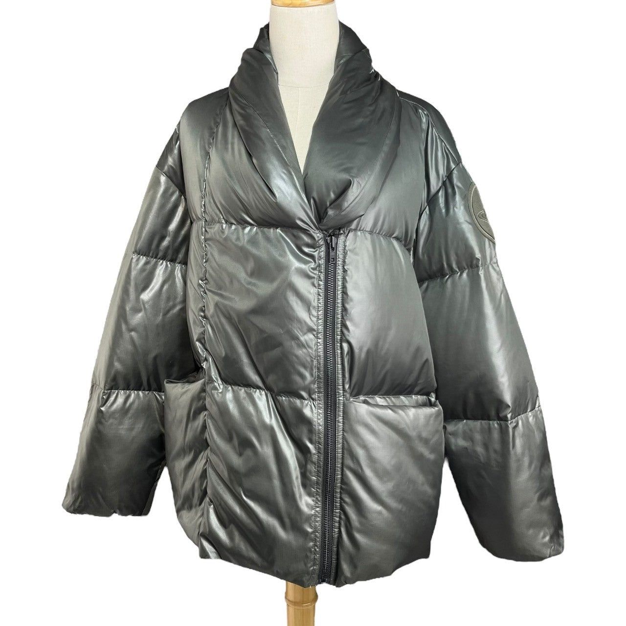Vivienne Westwood RED LABEL(ヴィヴィアンウエストウッドレッドレーベル) Shawl collar orb logo patch down jacket ショールカラー オーブ ロゴ ワッペン ダウン ジャケット