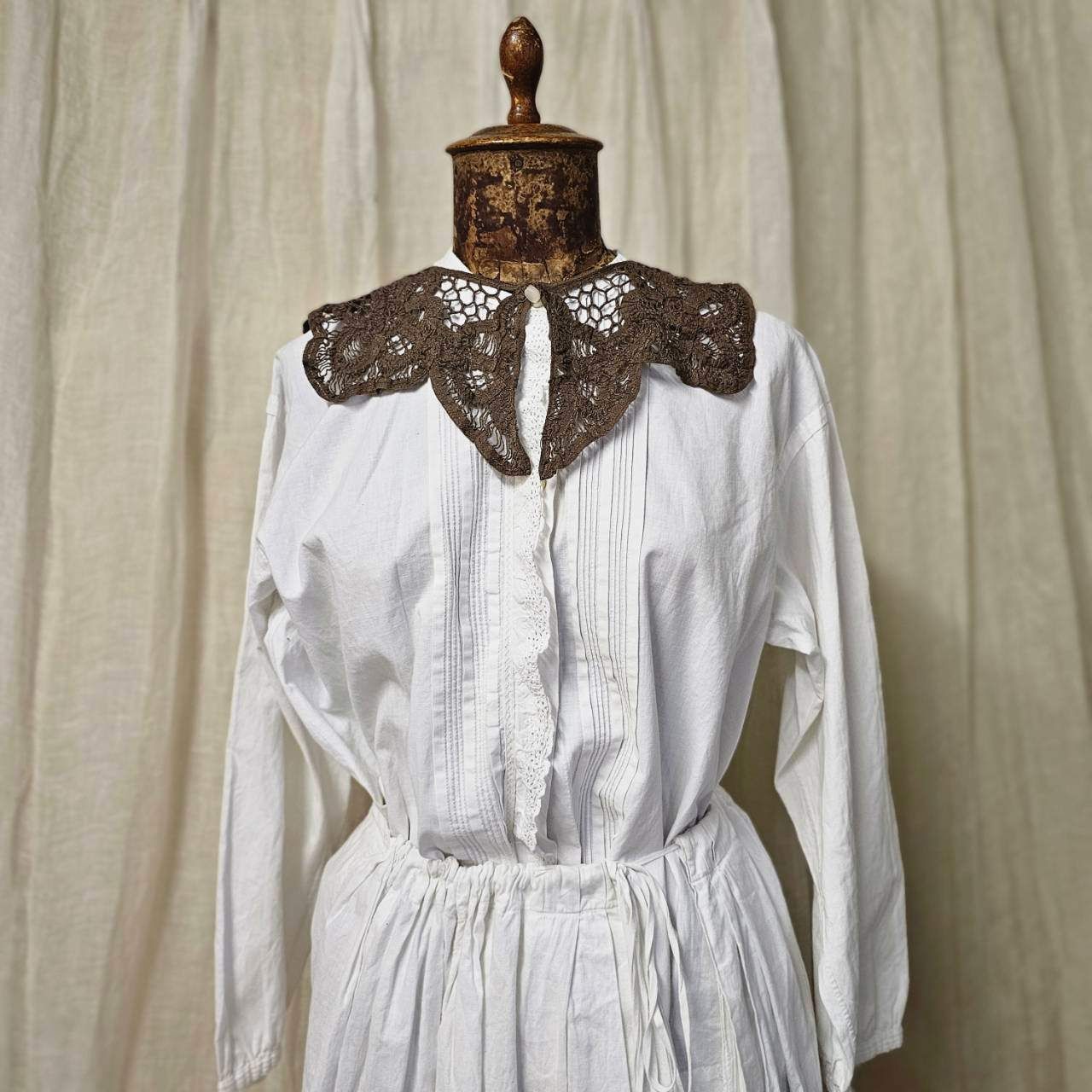 Euro vintage(ヨーロッパヴィンテージ) flower batten lace collar 花模様のバテンレースたっぷりのつけ襟 - アンティークブラウン