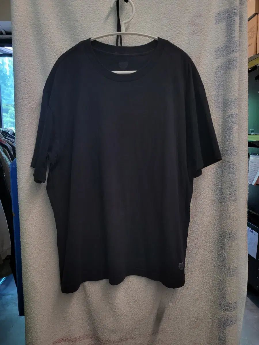 フェンディ KARA（カラ） 半袖 ラウンドTシャツ メンズ 48