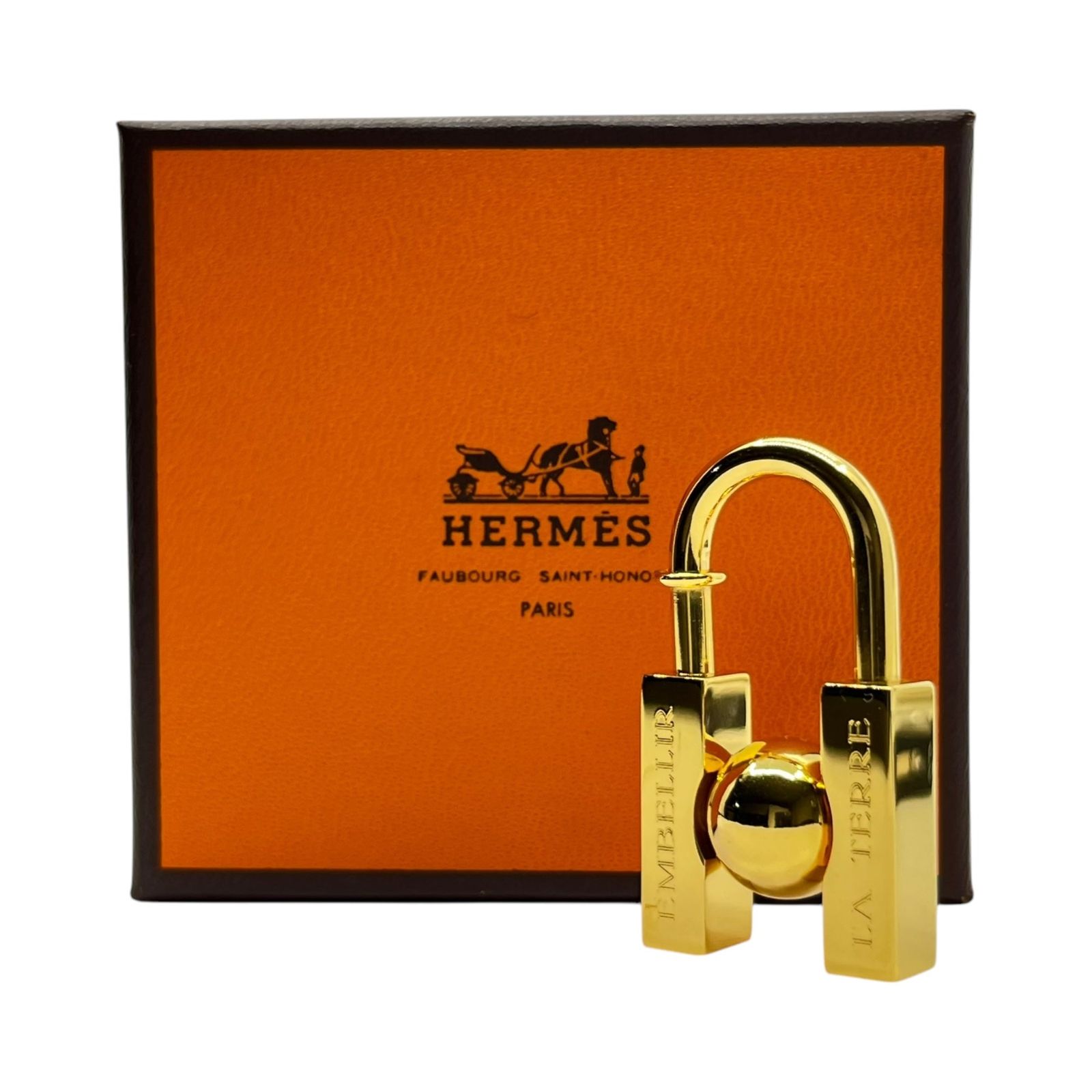 HERMES(エルメス) 2001年限定 Classic H and Earth Cadena Charm クラシックH 地球 テラ カデナ チャーム 年間テーマ 「A la Decouverte de beaute du monde」 27,528円