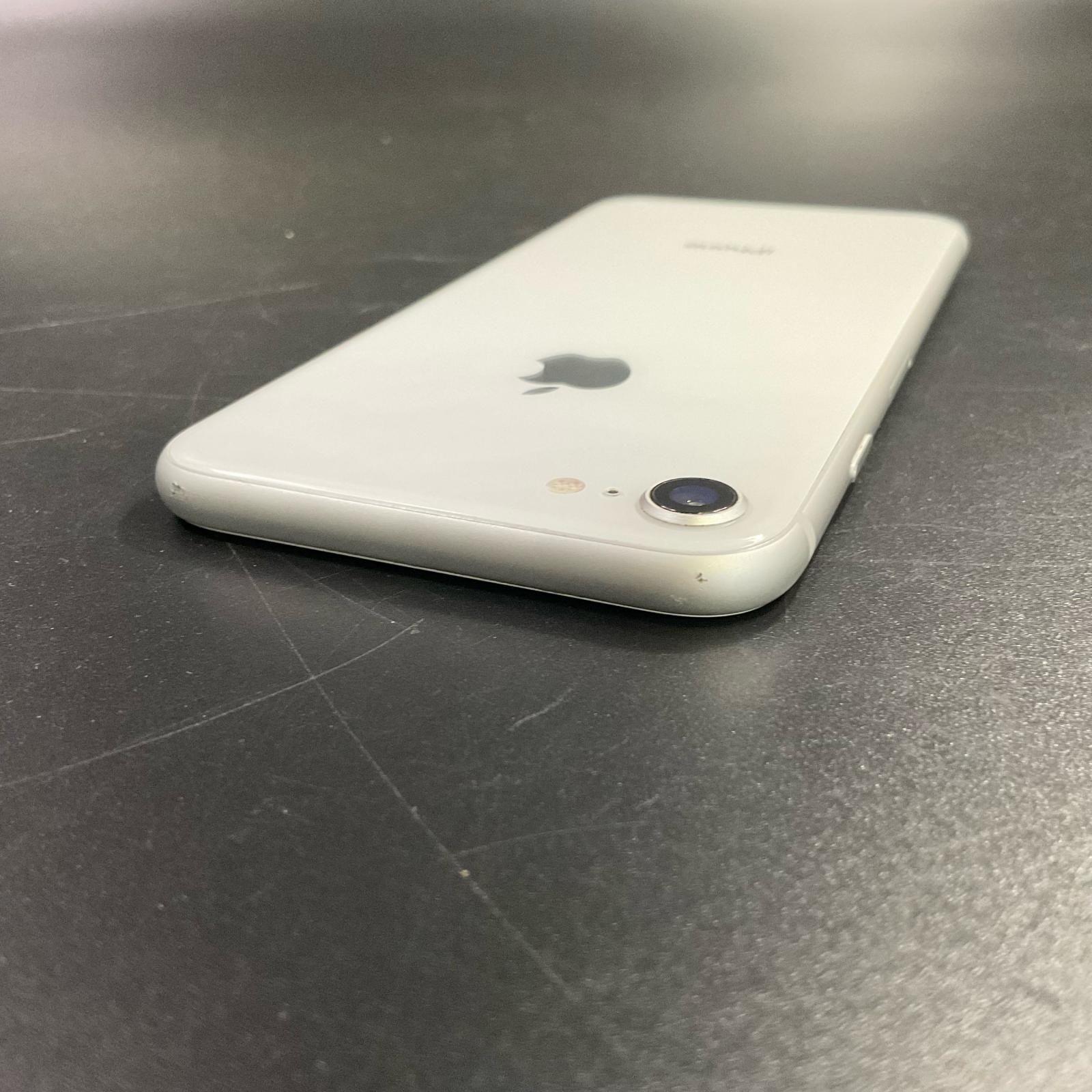 iPhone 8 64GB シルバー SIMフリー 動作確認済 - メルカリ