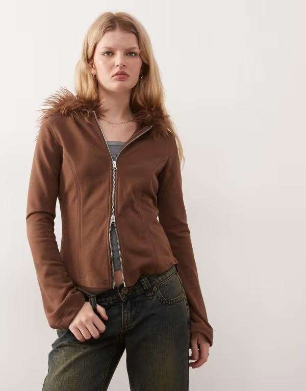 モンキ レディース アウター パーカー・スウェット ジャケット Monki double zip hooded faux fur jacket in chocolate Brown ブラウン