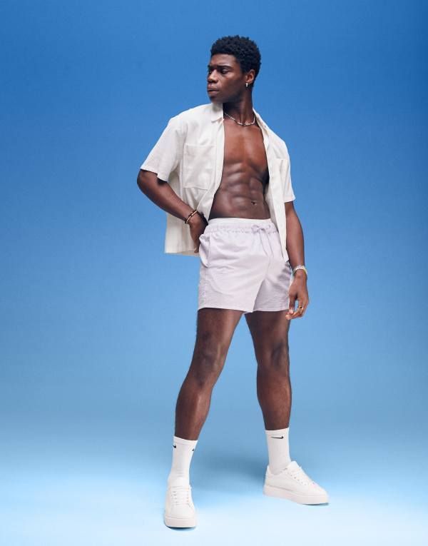 エイソス メンズ 水着 ハーフパンツ・ショーツ ショートパンツ ASOS DESIGN seersucker swim shorts in short length PURPLE パープル