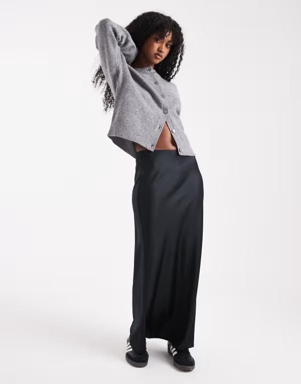エイソス レディース ボトムス スカート ミディ サテン ASOS DESIGN satin bias midi skirt black ブラック