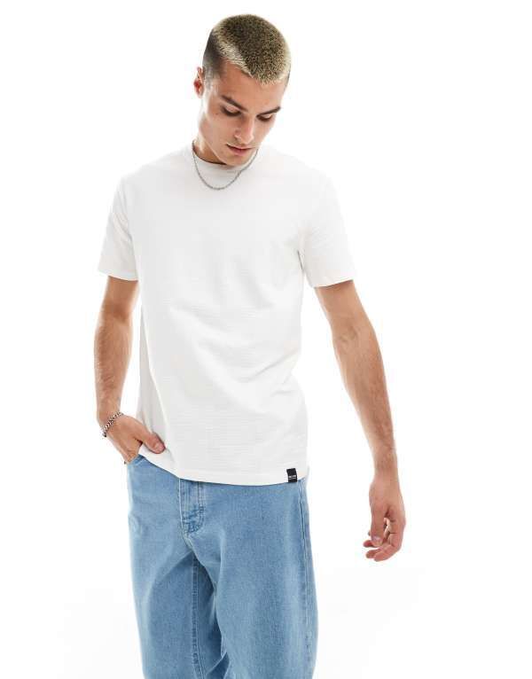 オンリーアンドサンズ メンズ トップス Tシャツ レギュラーフィット シャツ Only Sons regular fit seersucker tshirt Cloud Dancer ホワイト