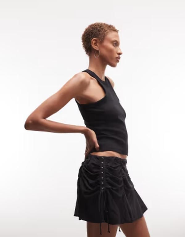 ウィークデイ レディース ボトムスカート ミニ Weekday mini skirt with gathered hook and eye detail Black ブラック