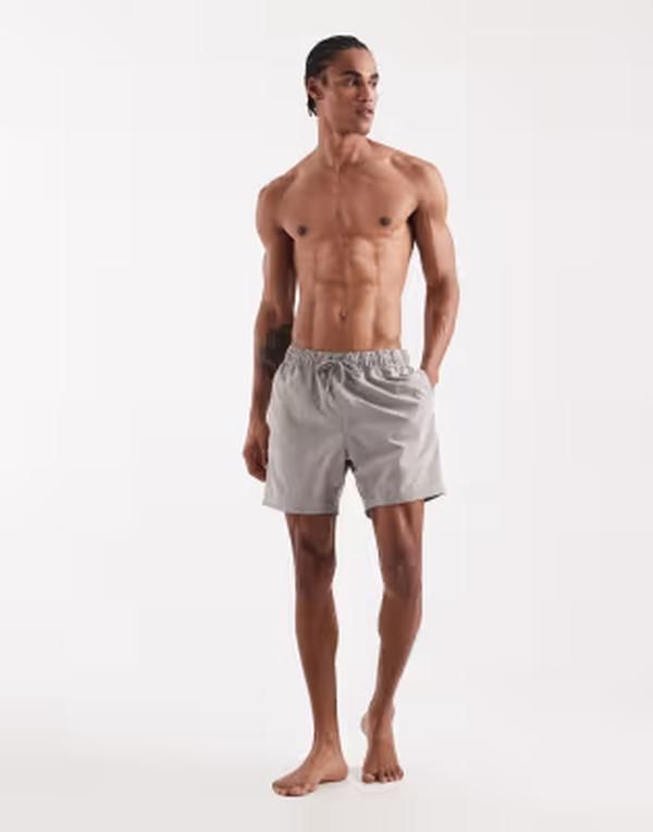 エイソス メンズ 水着 ハーフパンツ・ショーツ ショートパンツ ASOS DESIGN swim shorts in mid length Gray グレー