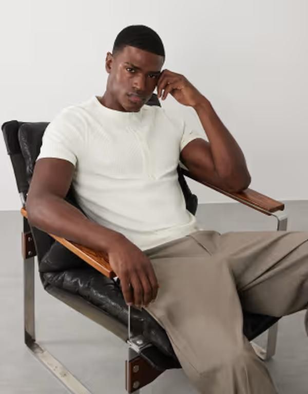 エイソス メンズ トップス Tシャツ ヘンリーネック リブ ASOS DESIGN heavyweight muscle fit ribbed Tshirt withenley neck Coconu