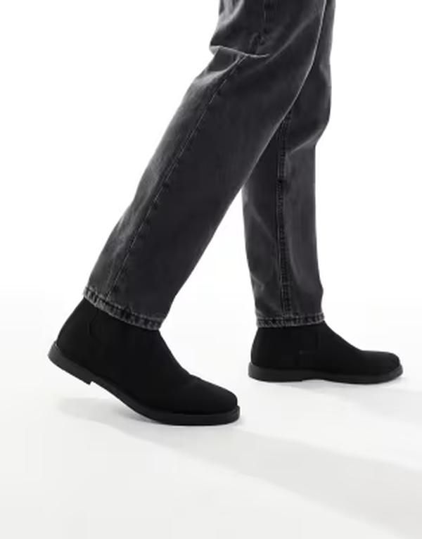 セクウェル メンズ シューズ ブーツ・レインブーツ チェルシーブーツ スエード チェルシー SEQWL round toe chelsea boots in faux suede Black micr