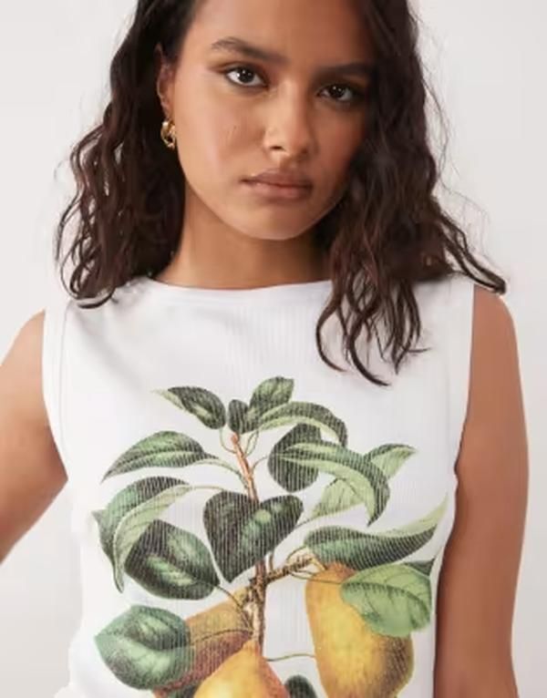 エイソス レディース トップス ベスト ヴィンテージ リブ グラフィック ASOS DESIGN ribbed slash neck tank top with vintage fruit graph