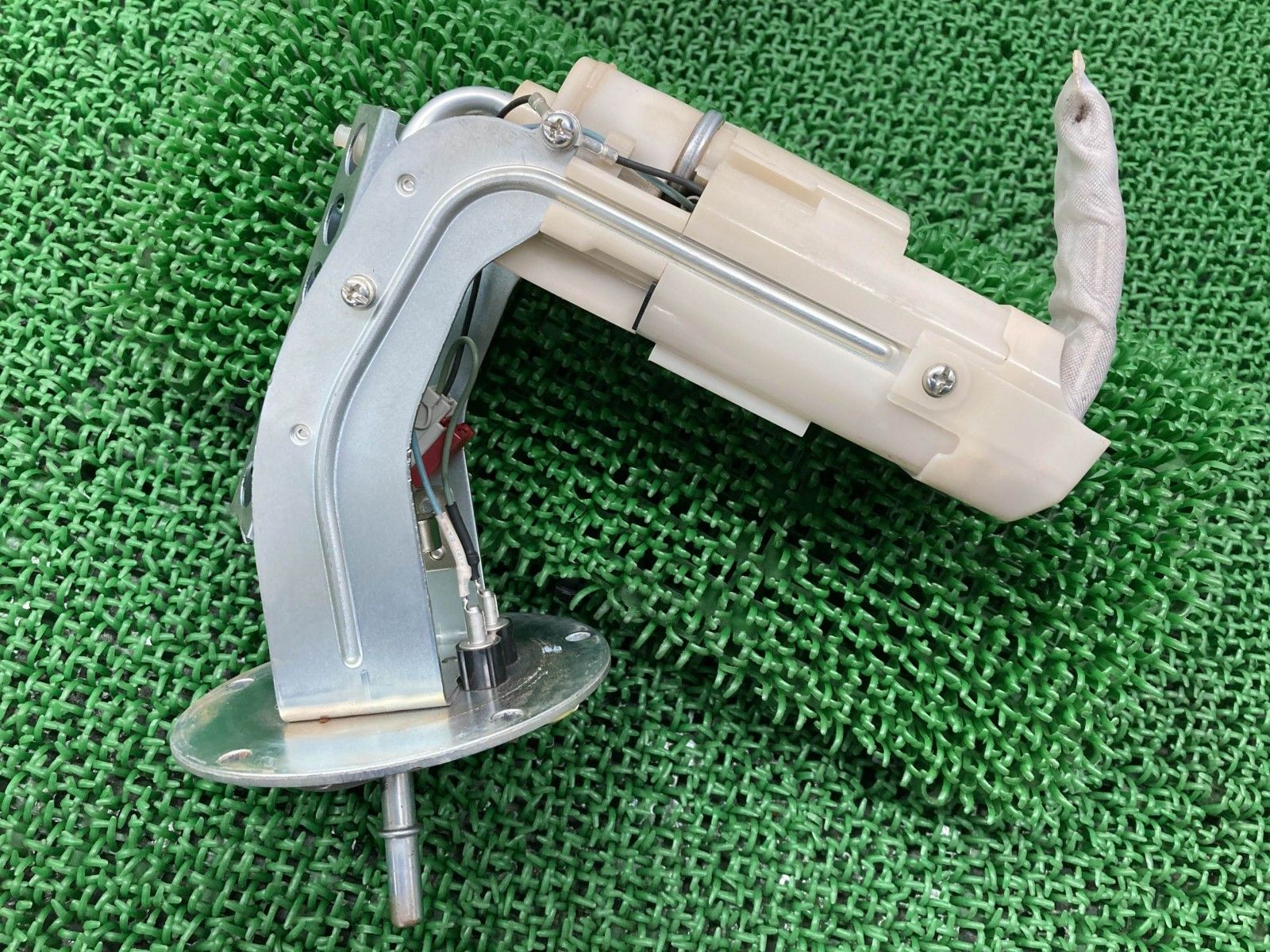 Vストローム250 フューエルポンプ 48H スズキ 純正 中古 DS11A フューエルセンサー hI