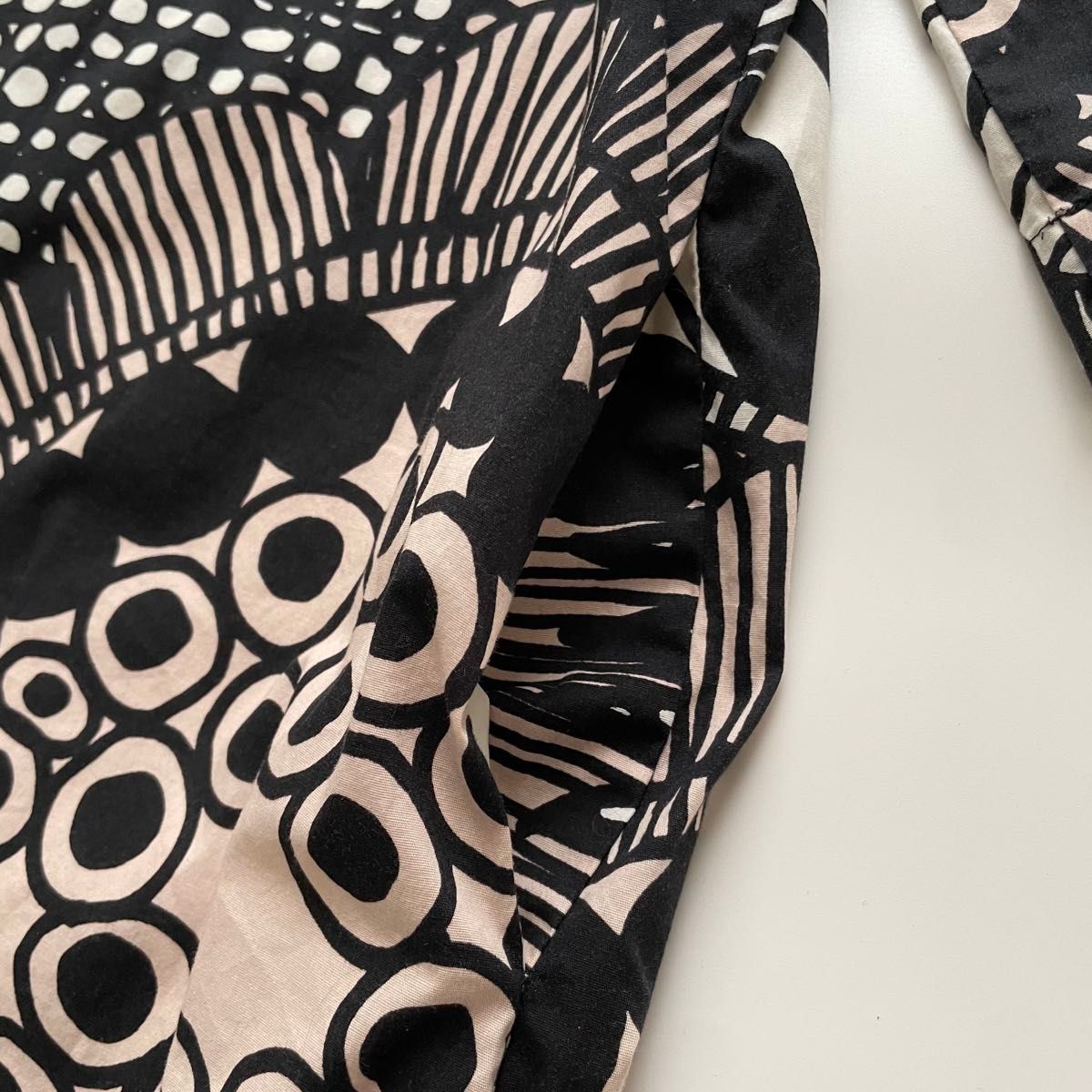 マリメッコ marimekko シイルトラプータルハ ワンピース チュニック マリメッコ シイルトラプータルハ ワンピース 38 marimekko - メルカリ