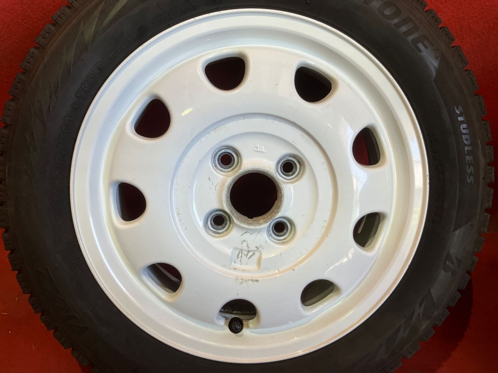 中古スタッドレスタイヤホイールセット【155/65R14 BRIDGESTONE VRX2 