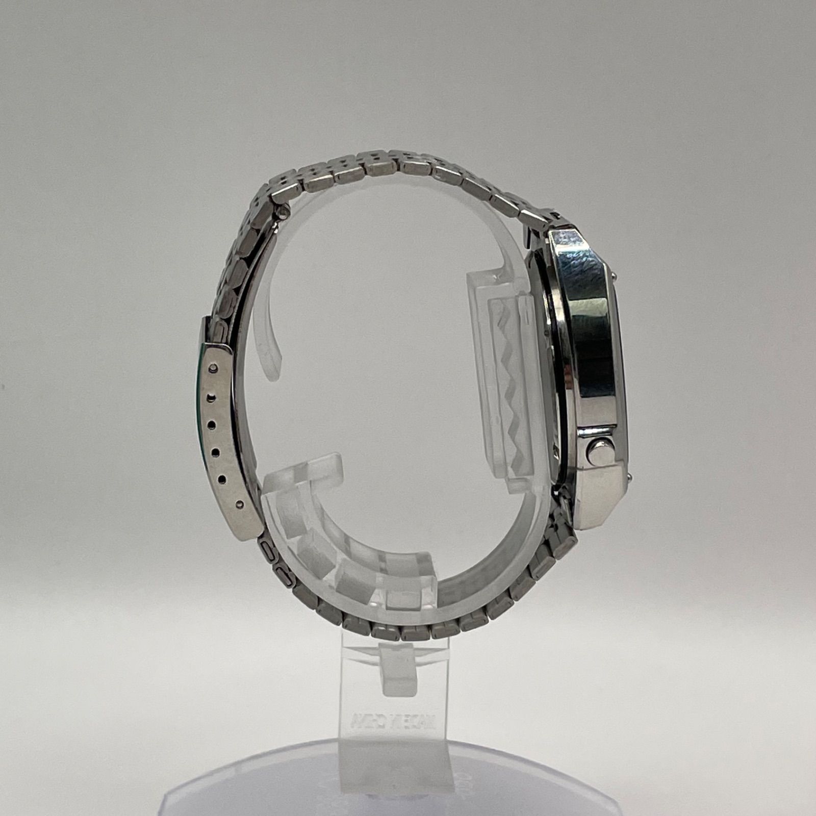 希少良品 オリエント デジタルクロノグラフ G725304-40 ヴィンテージ 