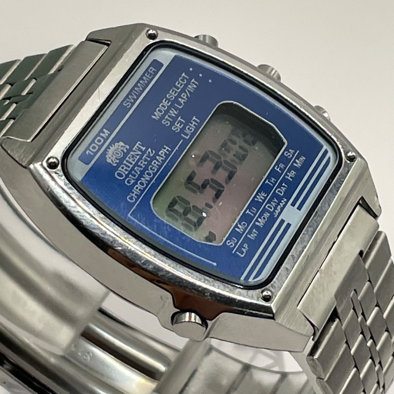 希少良品 オリエント デジタルクロノグラフ G725304-40 ヴィンテージ 