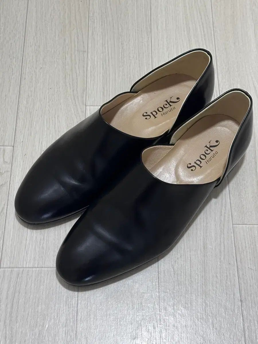 270 HARUTA(ハルタ) 850 スポーク シューズ ブラック