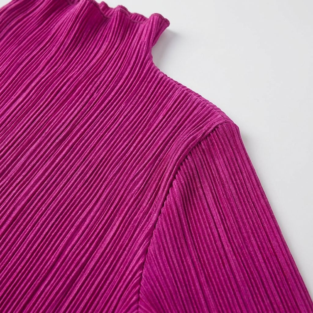 ISSEY MIYAKE イッセイミヤケ プリーツ 長袖 タートル カットソー