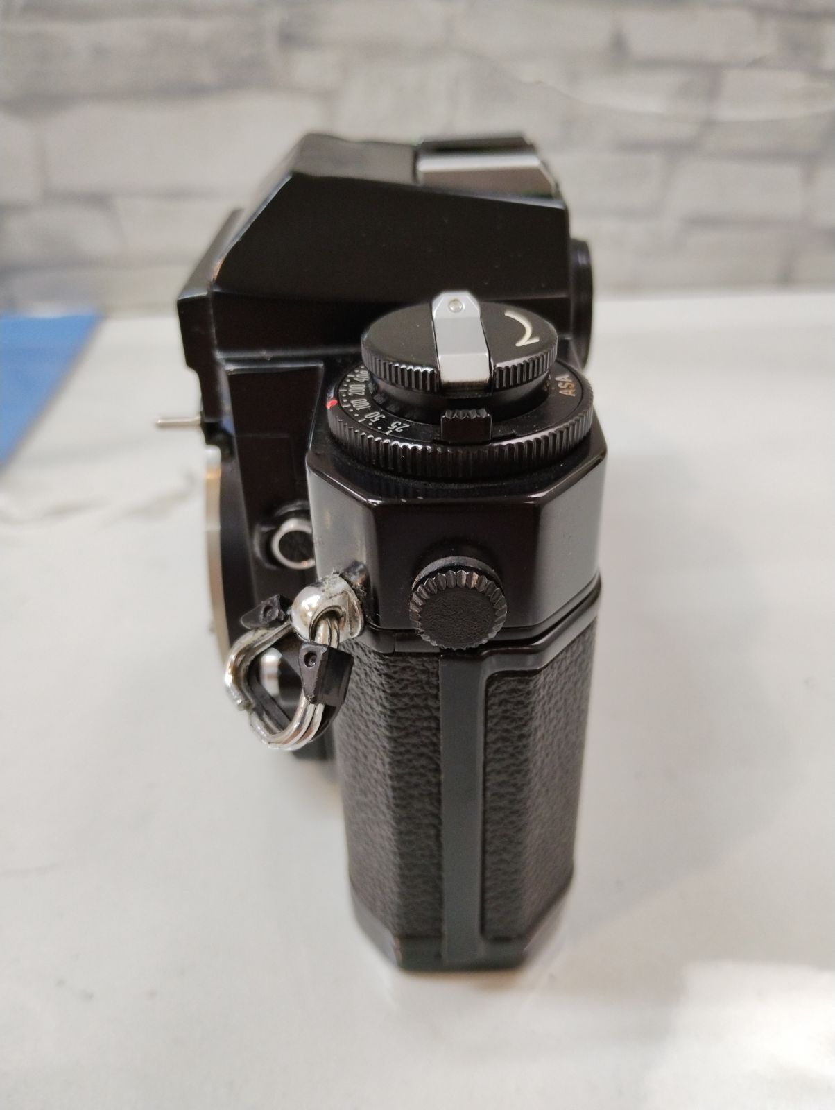 F5-18】◇中古 Nikomat EL 本体 フィルム一眼レフカメラ - メルカリ