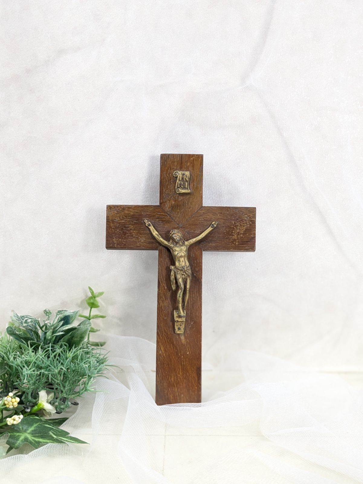 English antique wooden brass Christ statue cross