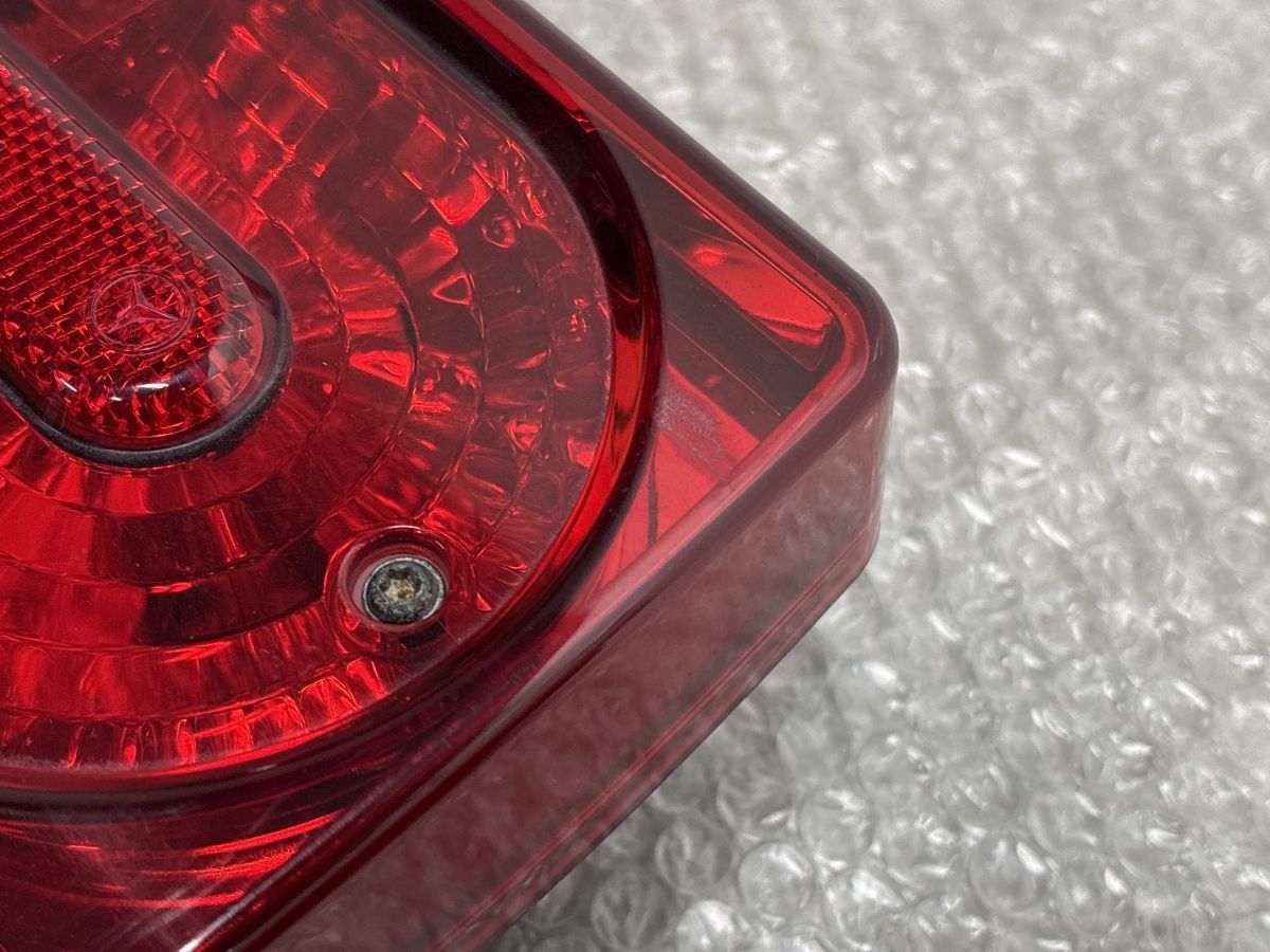 正規品】メルセデスベンツ W463 Gクラス 純正 テールライト 左右セット