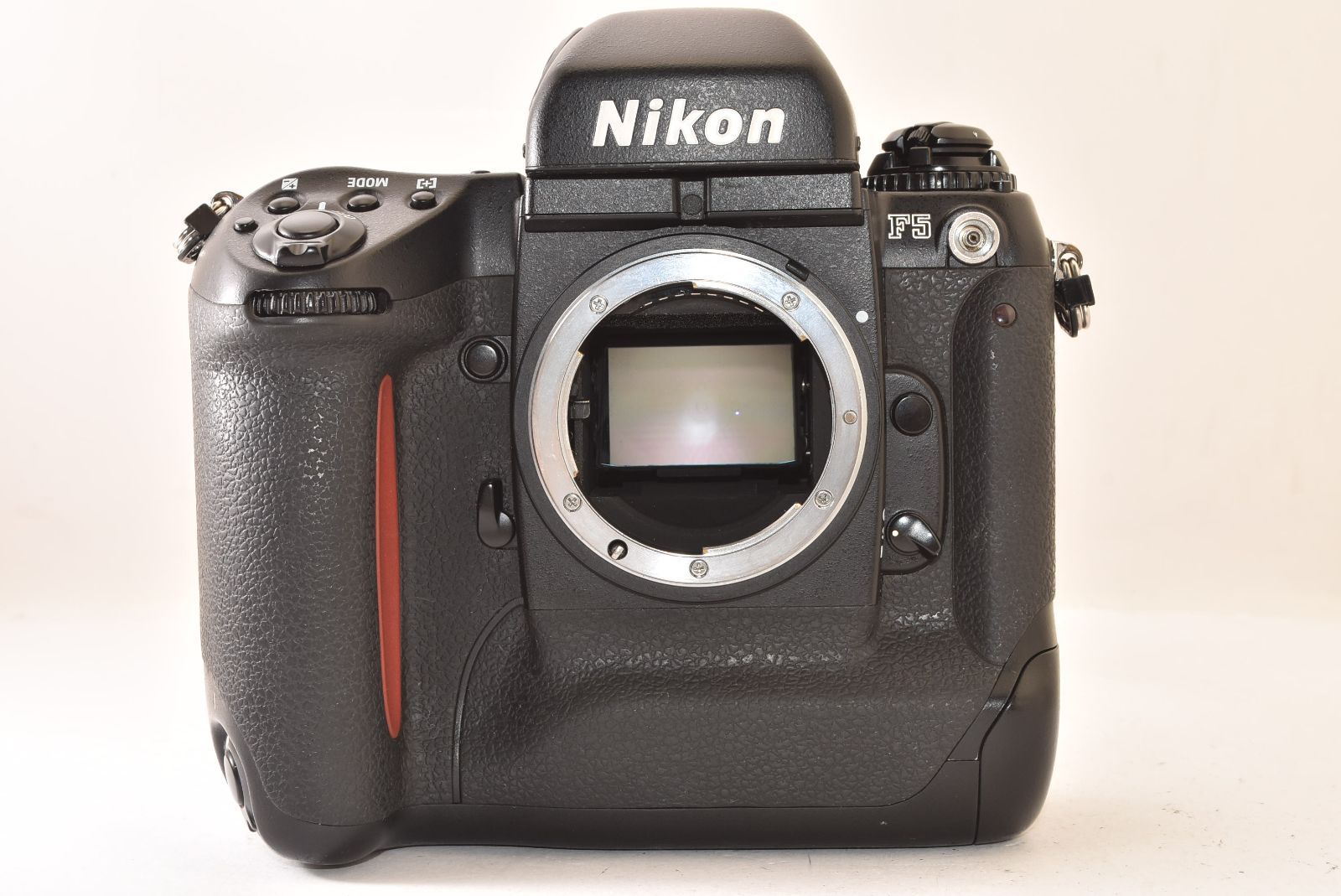 Nikon ニコン F5 ボディ AF フィルム一眼レフカメラ J2606113 - メルカリ