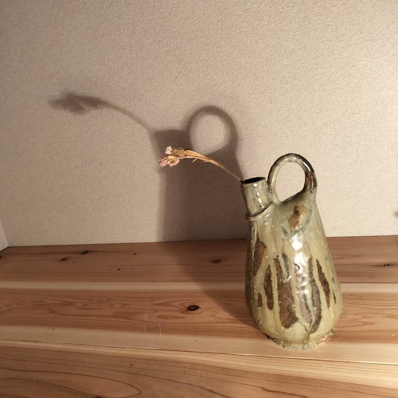 輪手の花入