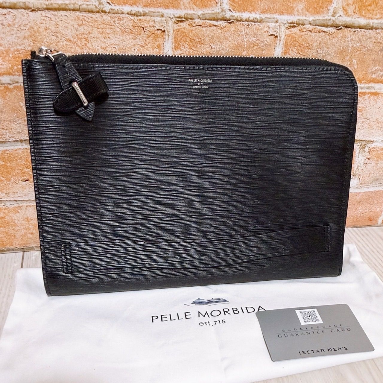 (ほぼ未使用) PELLEMORBIDA(ペッレモルビダ)クラッチバッグ レザー ブラック キャピターノ