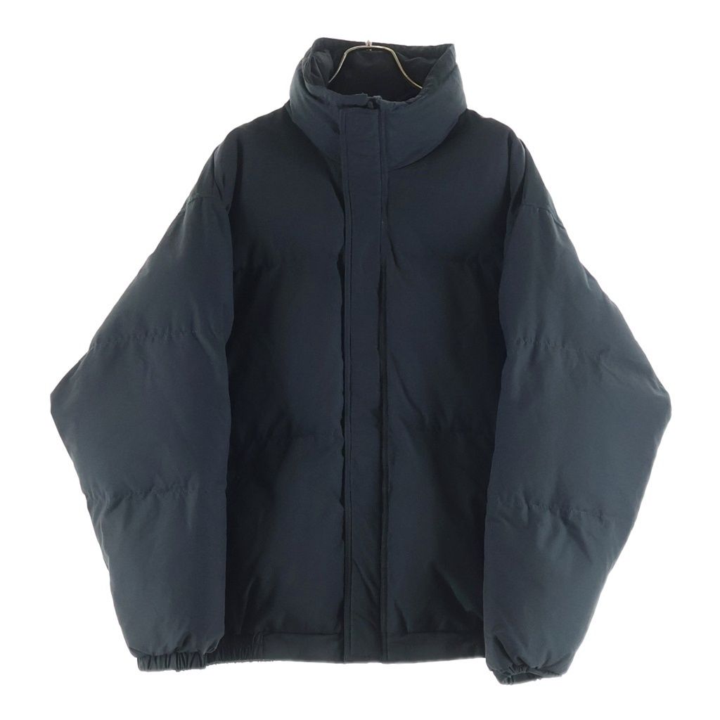 FEAR OF GOD ESSENTIALS (フィアオブゴッド エッセンシャルズ) PUFFER JACKET パファー ジップアップ ダウンジャケット チャコールグレー