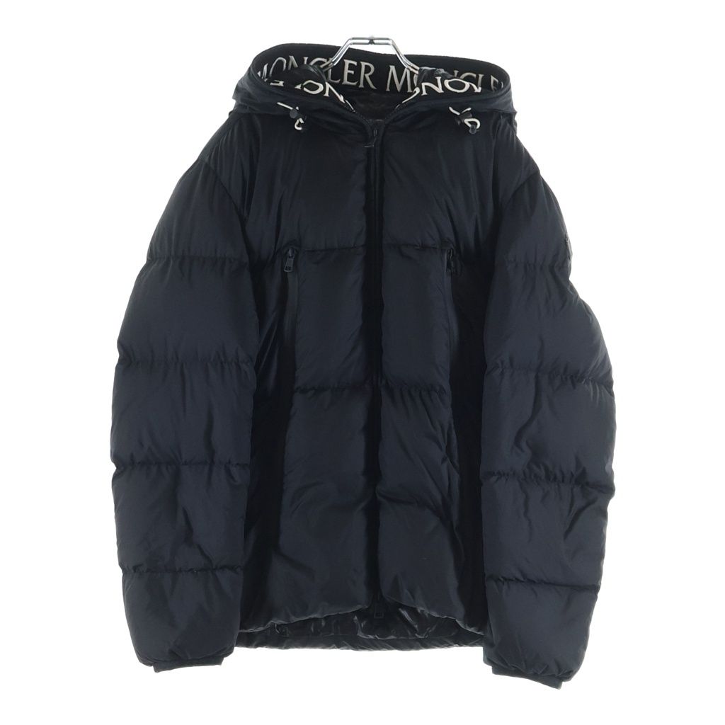 MONCLER (モンクレール) MONTCLA GIUBBOTTO モンクラー ダウンジャケット ロゴ フード ブラック E20914194385 72,600円